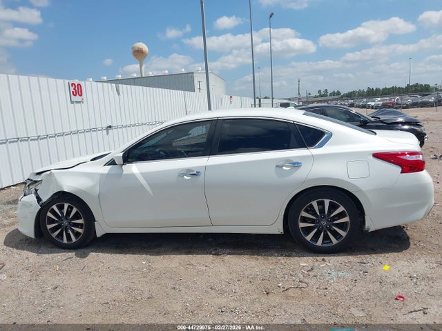 Nissan Altima 2.5 Sv 2017 1N4AL3AP0HC172134 Image 14