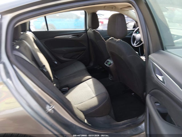 2018 Buick Regal Sportback Preferred მანქანა იყიდება აუქციონზე, vin: W04GL6SX8J1109833, აუქციონის ნომერი: 44729980