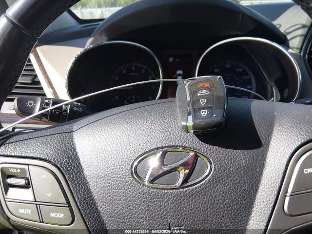 Продаж на аукціоні авто 2017 Hyundai Santa Fe Sport 2.4l, vin: 5NMZU3LB3HH005943, номер лоту: 44729998