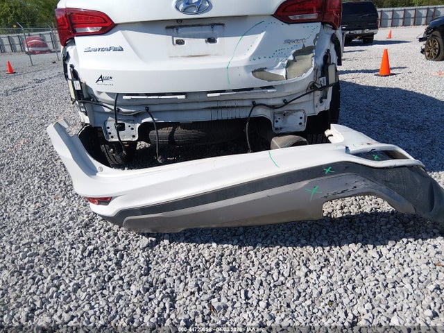 Продаж на аукціоні авто 2017 Hyundai Santa Fe Sport 2.4l, vin: 5NMZU3LB3HH005943, номер лоту: 44729998