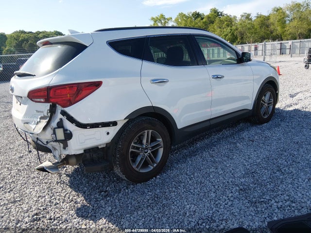 Продаж на аукціоні авто 2017 Hyundai Santa Fe Sport 2.4l, vin: 5NMZU3LB3HH005943, номер лоту: 44729998