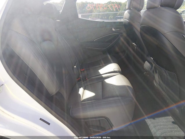 Продаж на аукціоні авто 2017 Hyundai Santa Fe Sport 2.4l, vin: 5NMZU3LB3HH005943, номер лоту: 44729998