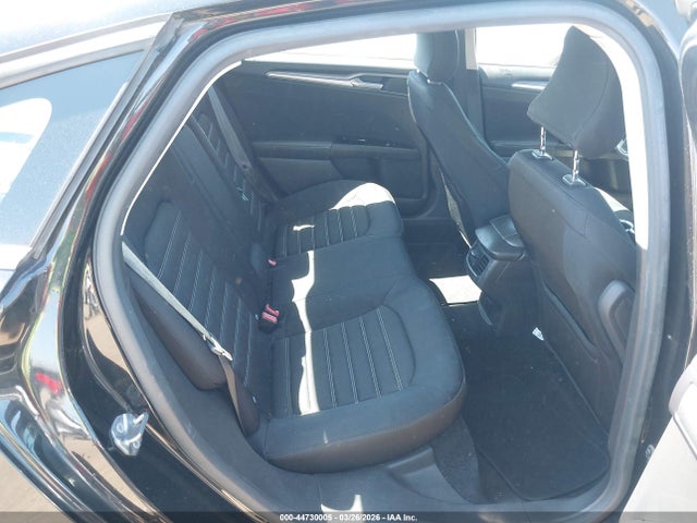 3FA6P0H71FR294711 Ford FUSION SE