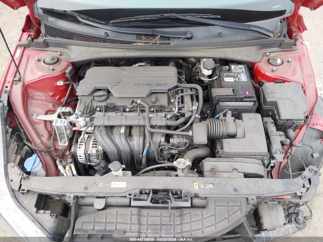KMHLL4AG6MU147943 Hyundai ELANTRA SE