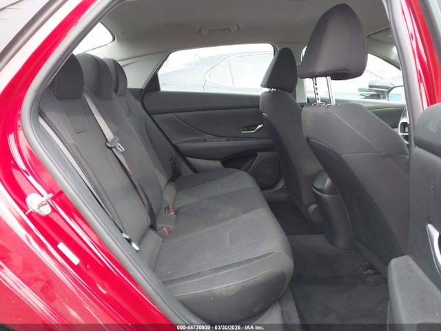 KMHLL4AG6MU147943 Hyundai ELANTRA SE