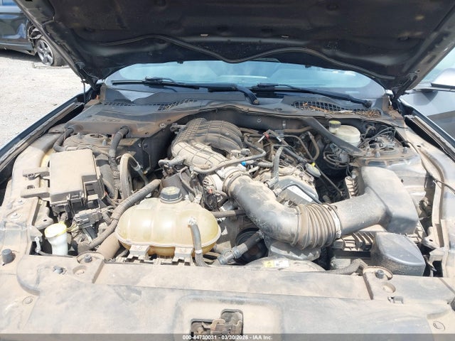 Продаж на аукціоні авто 2015 Ford Mustang V6, vin: 1FATP8EM6F5409415, номер лоту: 44730031