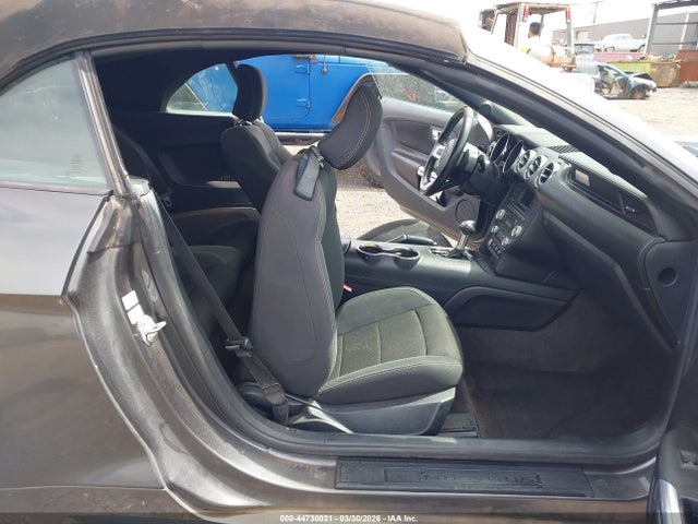 Продаж на аукціоні авто 2015 Ford Mustang V6, vin: 1FATP8EM6F5409415, номер лоту: 44730031