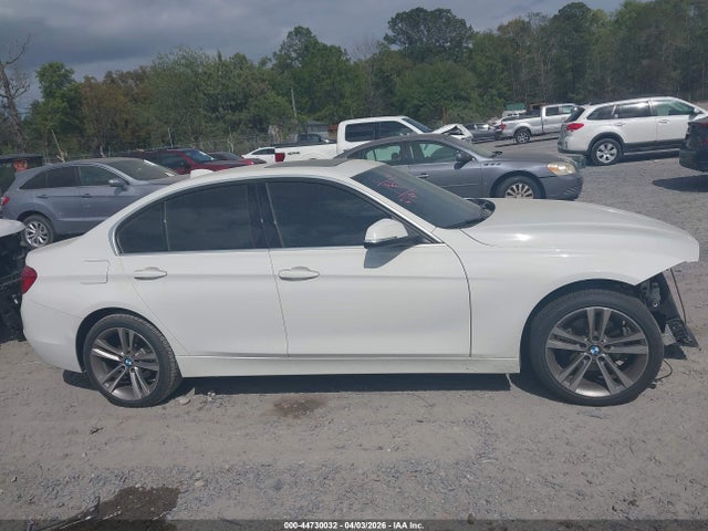 Продаж на аукціоні авто 2017 Bmw 330i Xdrive, vin: WBA8D9C54HK677830, номер лоту: 44730032
