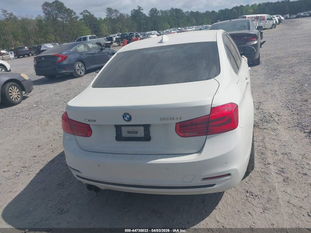 Продаж на аукціоні авто 2017 Bmw 330i Xdrive, vin: WBA8D9C54HK677830, номер лоту: 44730032