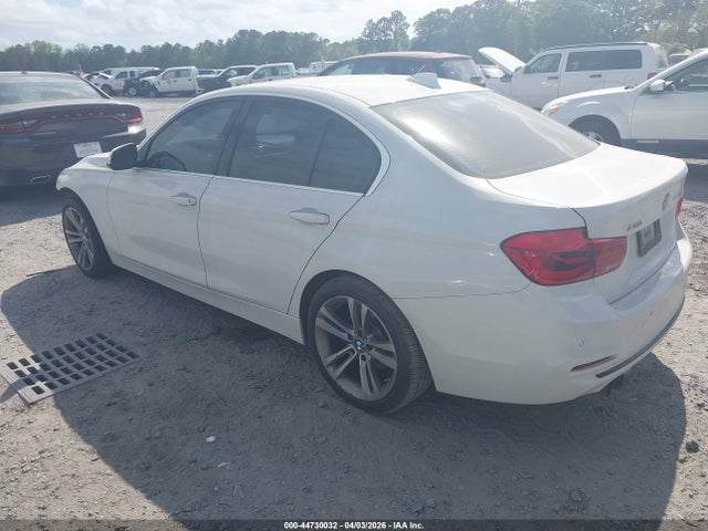 Продаж на аукціоні авто 2017 Bmw 330i Xdrive, vin: WBA8D9C54HK677830, номер лоту: 44730032