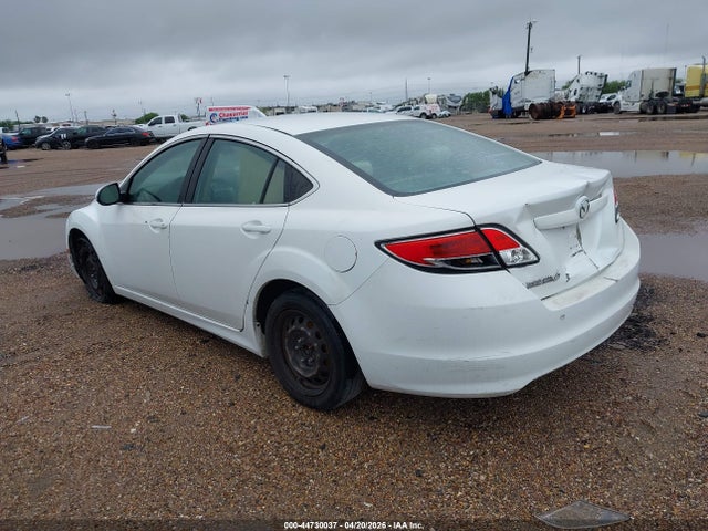2011 Mazda Mazda6 I Sport მანქანა იყიდება აუქციონზე, vin: 1YVHZ8BH0B5M15183, აუქციონის ნომერი: 44730037