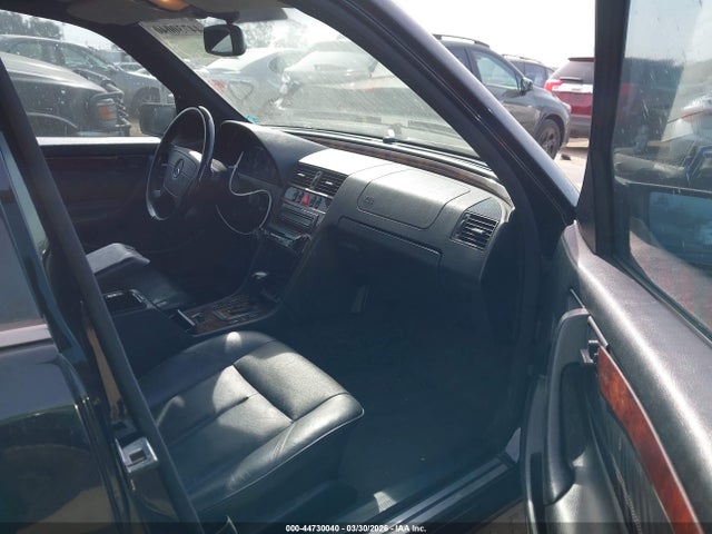 Aukcja sprzedaży 2000 Mercedes-benz C 280, vin: WDBHA29G8YA828796, numer aukcji: 44730040