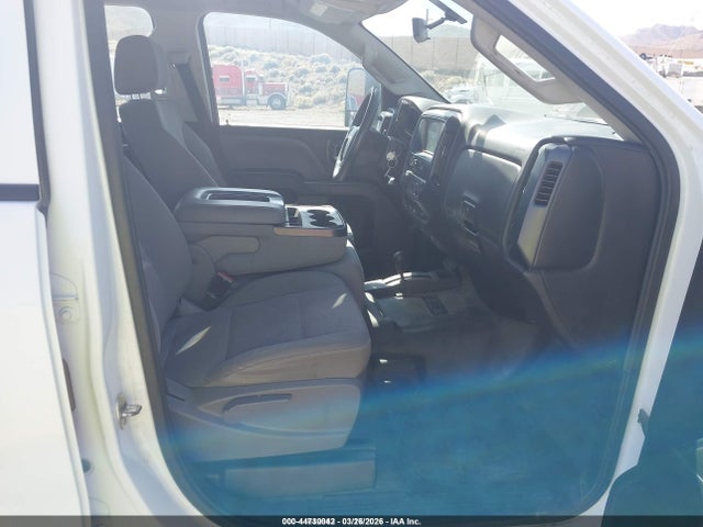 1GC1KUEGXJF260481 Chevrolet Silverado 2500hd Wt