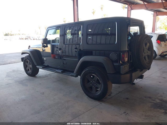 2014 JEEP WRANGLER UNLIMITED 1C4BJWDG5EL115361 Photo 2