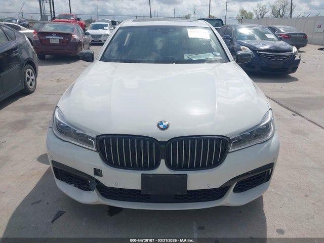 WBA7F0C54JGM22671 BMW 750i