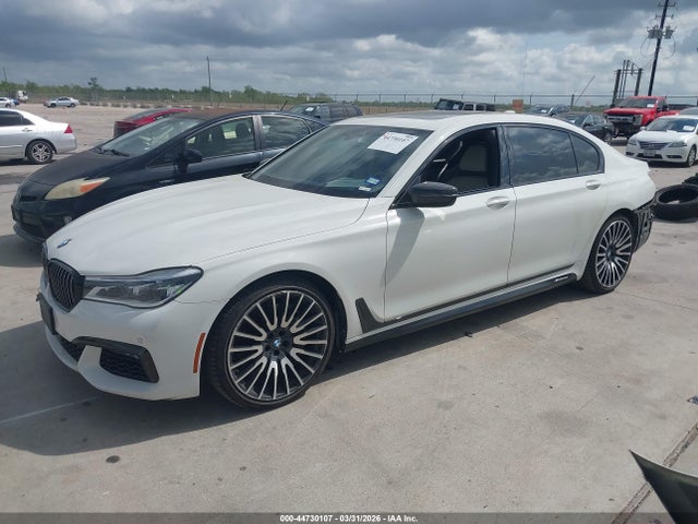 WBA7F0C54JGM22671 BMW 750i