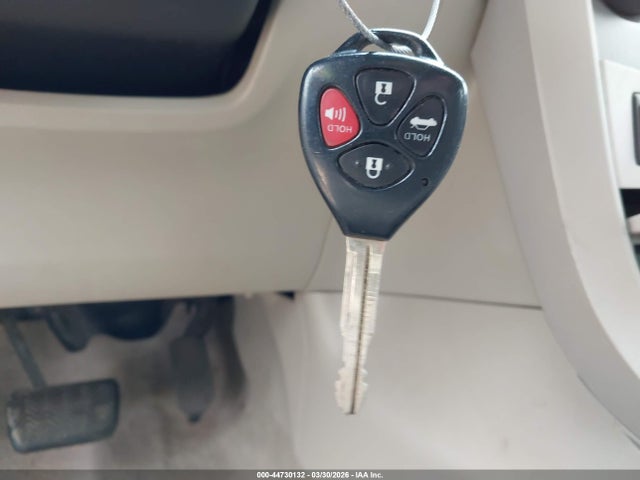 Продажа на аукционе авто 2011 Toyota Corolla Le, vin: 2T1BU4EE7BC547705, номер лота: 44730132
