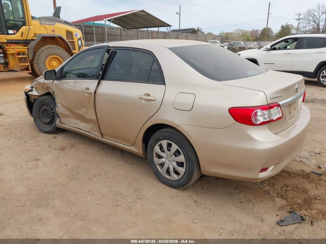 Продажа на аукционе авто 2011 Toyota Corolla Le, vin: 2T1BU4EE7BC547705, номер лота: 44730132