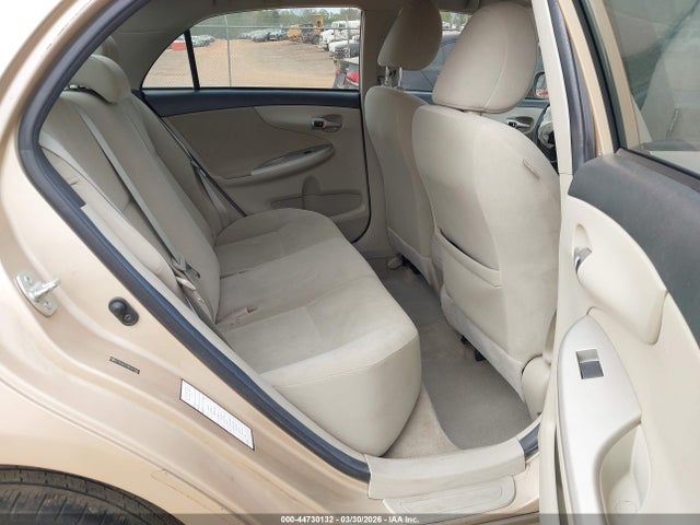 Продажа на аукционе авто 2011 Toyota Corolla Le, vin: 2T1BU4EE7BC547705, номер лота: 44730132