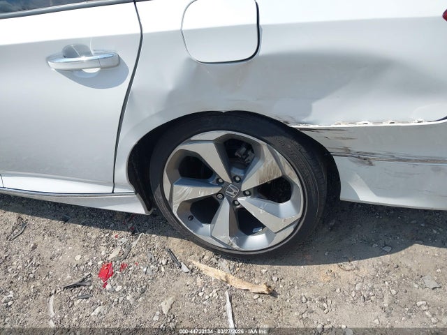 1HGCV2F99LA029724 Honda Accord Touring
