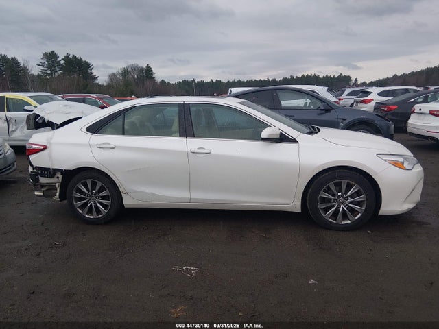 Toyota CAMRY XLE 2015 4T1BF1FK8FU882229 Image 13