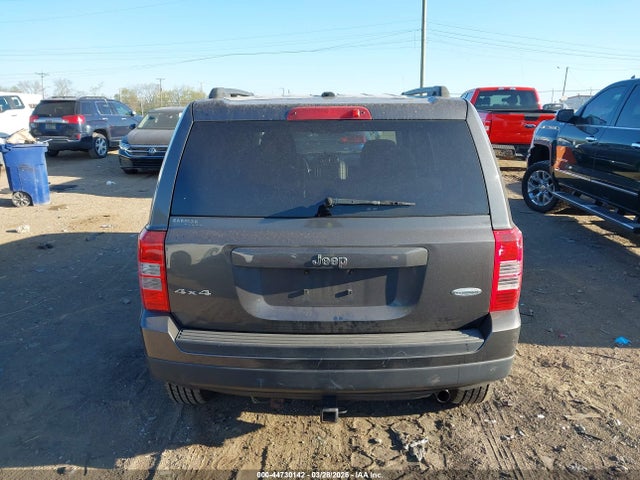 44730142 :رقم المزاد ، 1C4NJRFB0ED892721 vin ، 2014 Jeep Patriot Latitude مزاد بيع