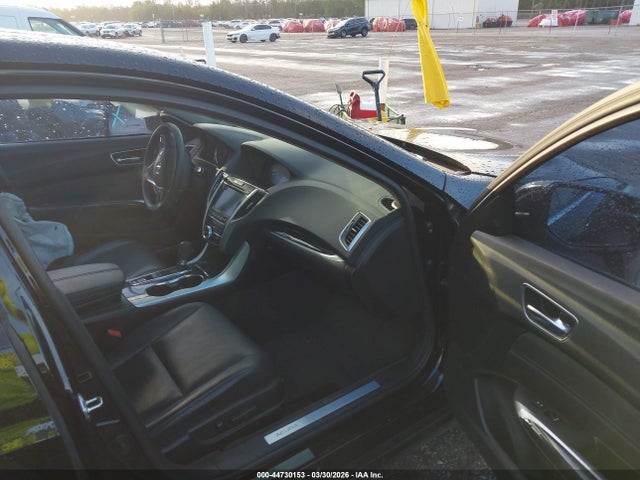 2018 ACURA TLX 19UUB1F59JA006915 Photo 4