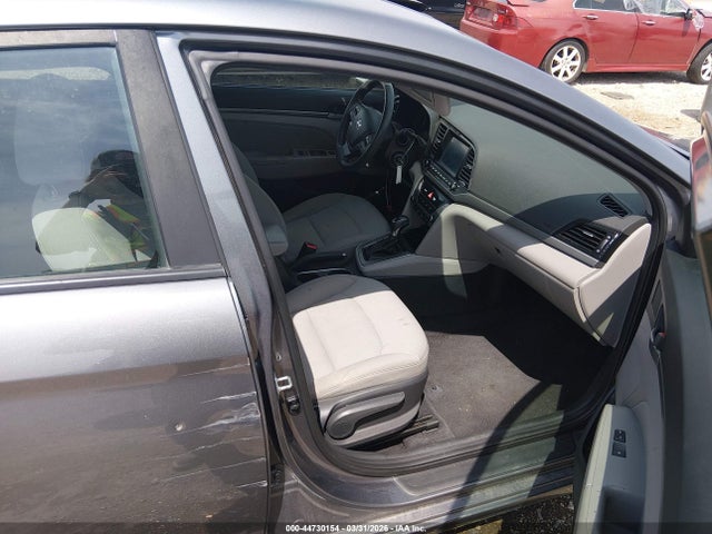 Продаж на аукціоні авто 2018 Hyundai Elantra Sel, vin: 5NPD84LF4JH254932, номер лоту: 44730154