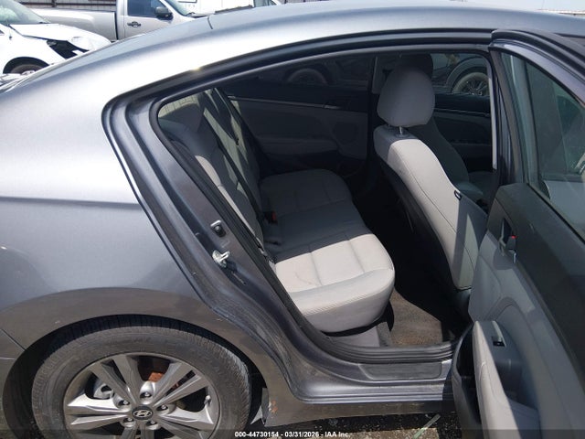 Продаж на аукціоні авто 2018 Hyundai Elantra Sel, vin: 5NPD84LF4JH254932, номер лоту: 44730154