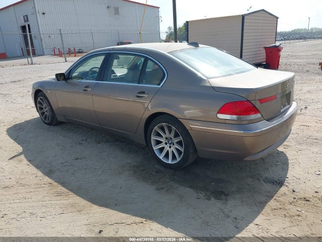 44730155 :رقم المزاد ، WBAGN63484DS49546 vin ، 2004 Bmw 745li مزاد بيع