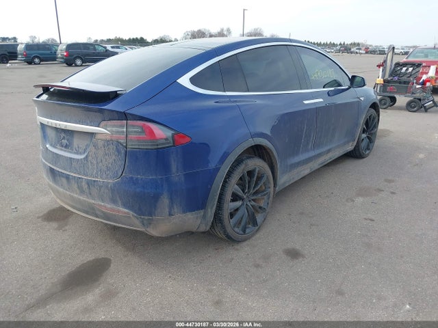 Продаж на аукціоні авто 2016 Tesla Model X, vin: 5YJXCAE22GF001801, номер лоту: 44730187