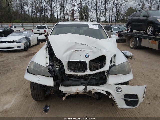 44730189 :رقم المزاد ، 5UXZV4C59BL411680 vin ، 2011 Bmw X5 مزاد بيع