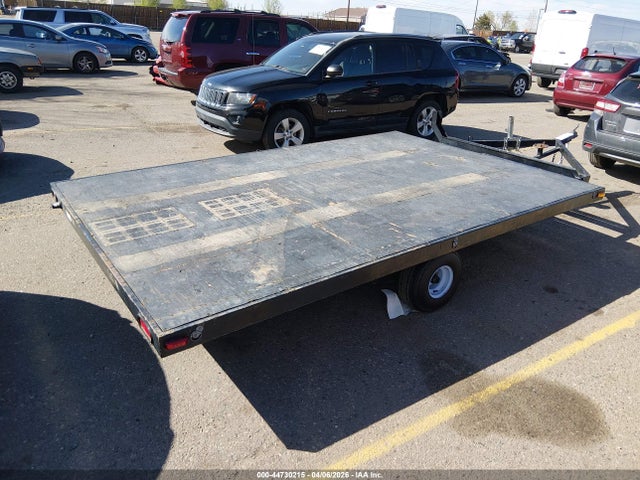 44730215 :رقم المزاد ، SNTR080445MT00000 vin ، 1996 Trailer 8x12 Snowmobile Flat Bed Trailer مزاد بيع
