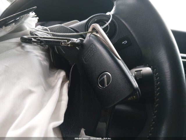 2014 Lexus Is 350 მანქანა იყიდება აუქციონზე, vin: JTHBE1D26E5006051, აუქციონის ნომერი: 44730231