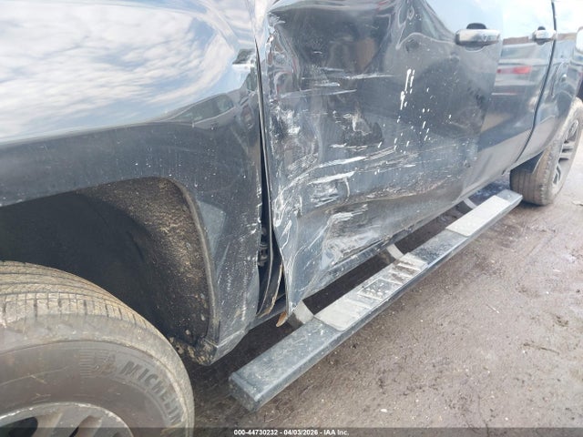 1GCVKREH0EZ293906 Chevrolet Silverado 1500 1lt