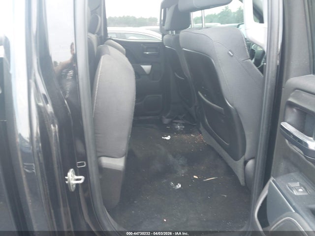 1GCVKREH0EZ293906 Chevrolet Silverado 1500 1lt