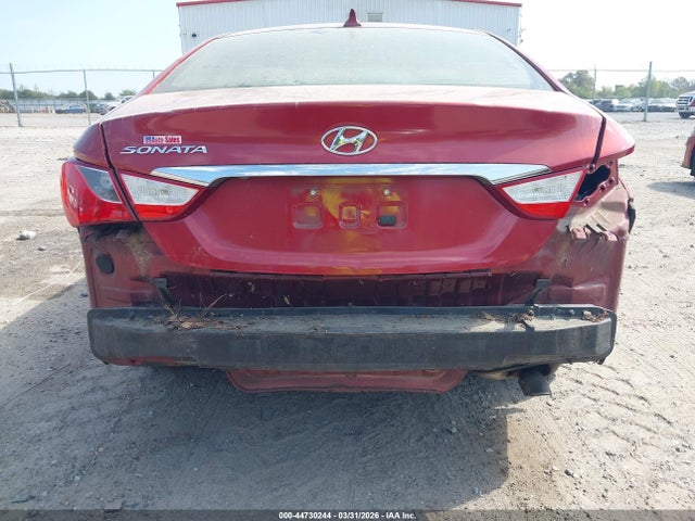 2011 Hyundai Sonata Gls მანქანა იყიდება აუქციონზე, vin: 5NPEB4AC8BH242606, აუქციონის ნომერი: 44730244