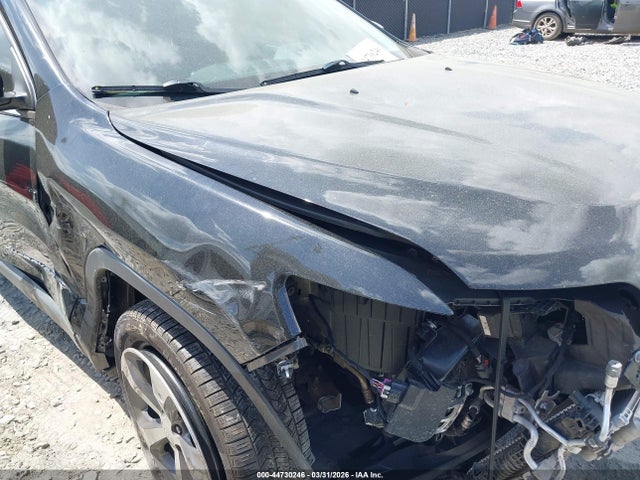 44730246 :رقم المزاد ، 1C4PJLDB5KD479424 vin ، 2019 Jeep Cherokee Limited Fwd مزاد بيع