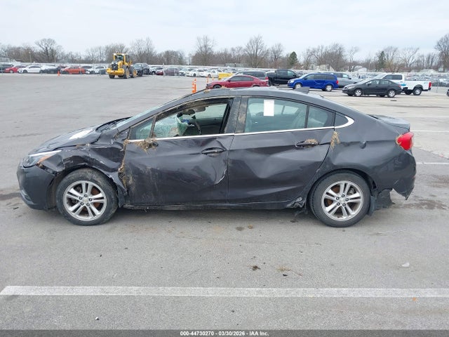 1G1BE5SM7H7177471 Chevrolet Cruze Lt Auto