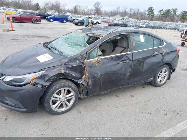 1G1BE5SM7H7177471 Chevrolet Cruze Lt Auto