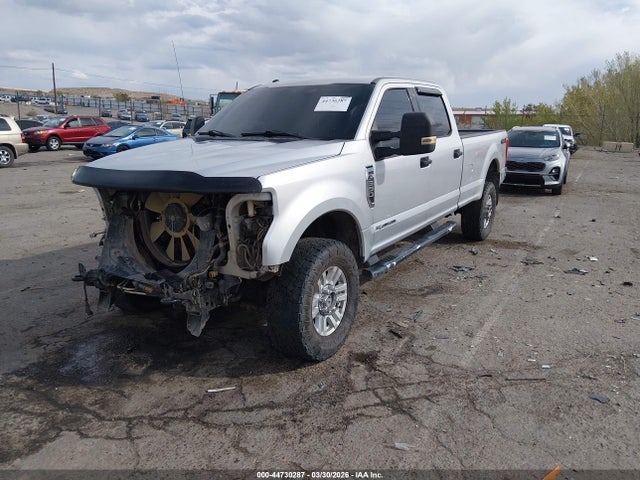 Ford F-350 Xlt 2017 1FT8W3BT4HED47050 Image 2