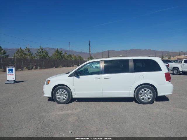 2C4RDGBG1JR296765 Dodge Grand Caravan Se