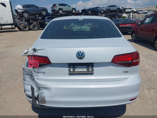 44730314 :رقم المزاد ، 3VW2B7AJ6HM292973 vin ، 2017 Volkswagen Jetta 1.4t S مزاد بيع