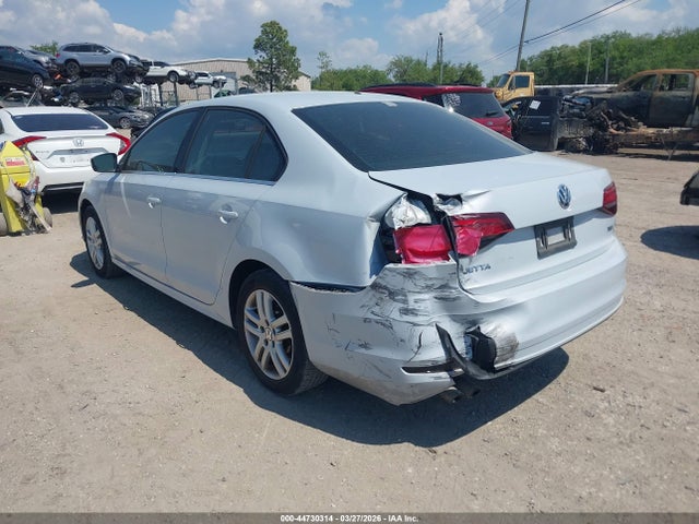 2017 VOLKSWAGEN JETTA 3VW2B7AJ6HM292973 Photo 2