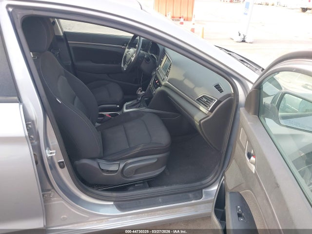 5NPD84LF8HH208482 Hyundai Elantra Value Edition