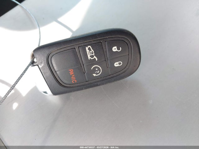 Auction sale of the 2014 Jeep Cherokee Limited, vin: 1C4PJMDS8EW203186, lot number: 44730337