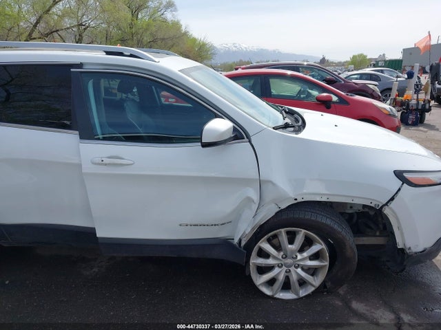 Auction sale of the 2014 Jeep Cherokee Limited, vin: 1C4PJMDS8EW203186, lot number: 44730337