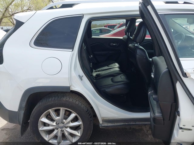 Auction sale of the 2014 Jeep Cherokee Limited, vin: 1C4PJMDS8EW203186, lot number: 44730337