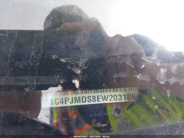 Auction sale of the 2014 Jeep Cherokee Limited, vin: 1C4PJMDS8EW203186, lot number: 44730337