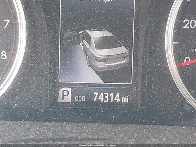 4T1BF1FK8GU579727 Toyota CAMRY SE